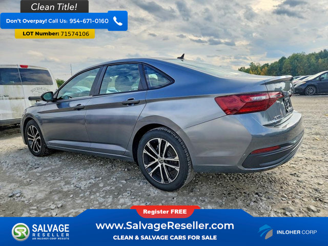 Used 2023 Volkswagen Jetta Sport FWD image 3