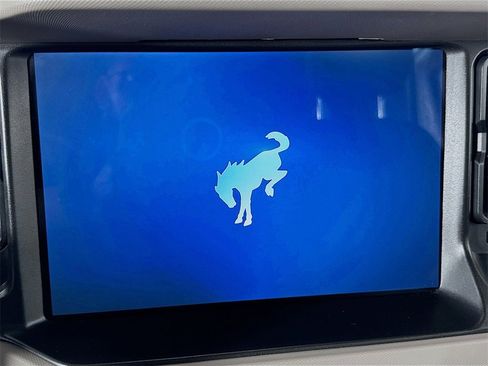 Used 2023 Ford Bronco Wildtrak image 40