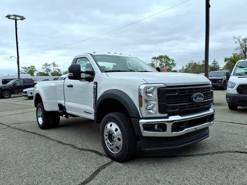 New 2026 Ford F450 XL w/ XL Chrome Package AWD/4WD image 3