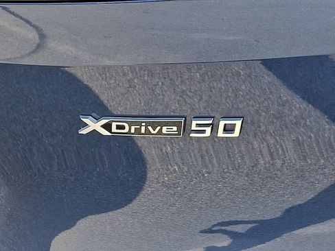 Used 2024 BMW iX xDrive50 w/ Sport Package AWD/4WD image 38