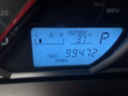 Used 2013 Toyota RAV4 LE image 12