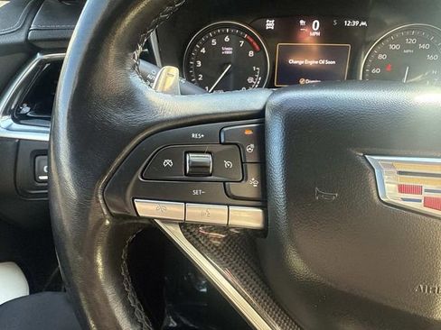 Used 2021 Cadillac XT6 Sport image 32