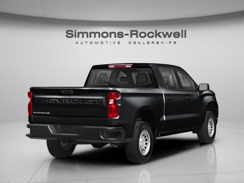 Used 2024 Chevrolet Silverado 1500 Custom w/ Rally Edition image 4