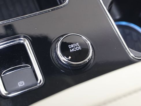 Used 2023 Lincoln Aviator Black Label w/ Dynamic Handling Package AWD/4WD image 30