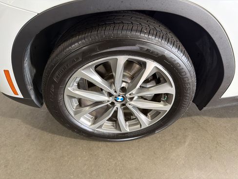 Used 2019 BMW X3 xDrive30i AWD/4WD image 10