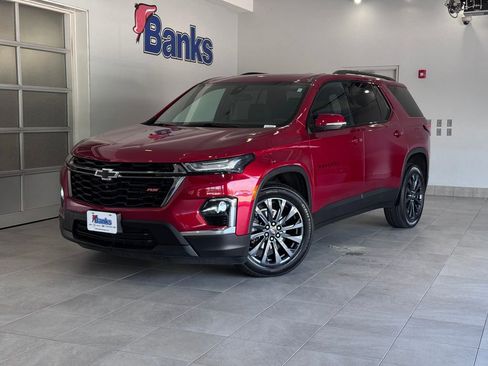 Certified 2023 Chevrolet Traverse RS AWD/4WD image 2