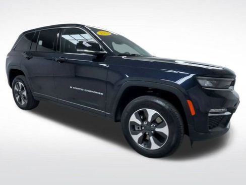 Used 2023 Jeep Grand Cherokee 4WD 4xe image 19