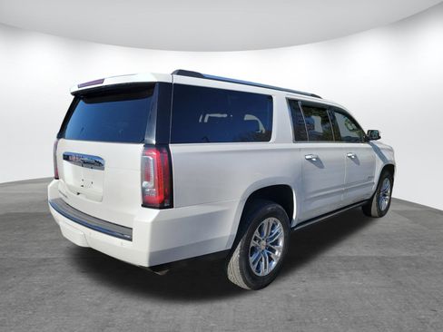 Used 2019 GMC Yukon XL Denali w/ Denali Ultimate Package image 33