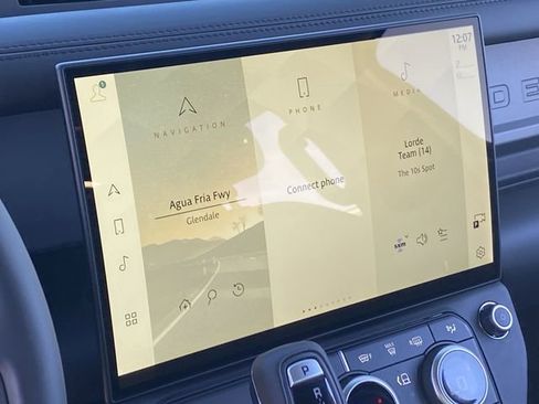 New 2026 Land Rover Defender 110 V8 image 8