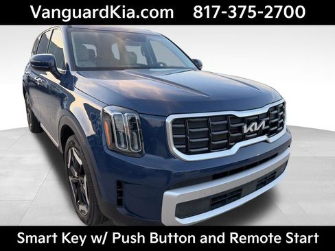 Used 2024 Kia Telluride S w/ S Sunroof Package image 5