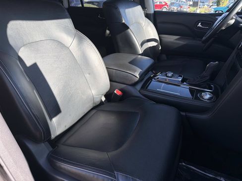 Used 2024 INFINITI QX80 Luxe image 24