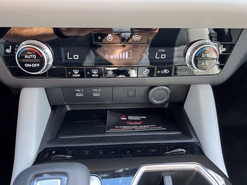 New 2026 Mitsubishi Outlander SE AWD/4WD image 22
