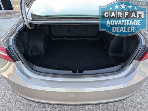 Used 2024 Chevrolet Malibu LT FWD image 18
