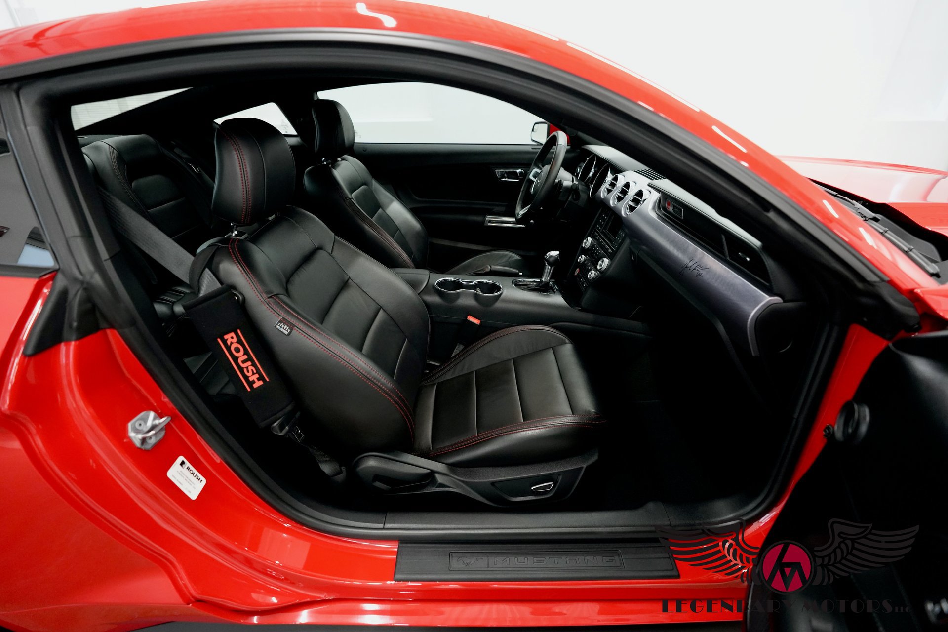 Used 2017 Ford Mustang GT RWD image 64
