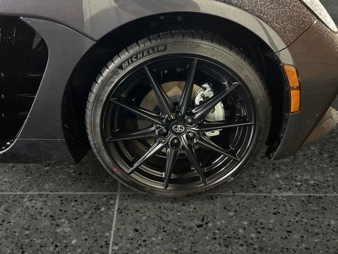 New 2026 Toyota GR86 Premium image 9