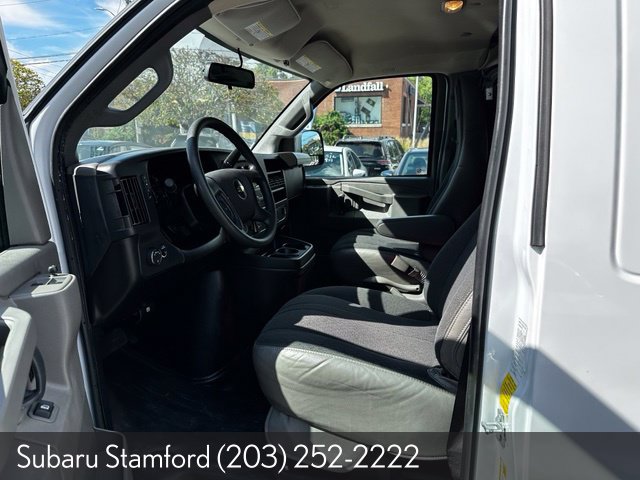 Used 2025 Chevrolet Express 2500 w/ Driver Convenience Package RWD image 27