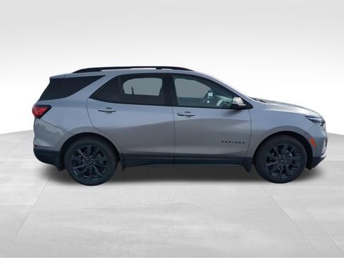 Used 2024 Chevrolet Equinox RS w/ RS Leather Package image 7