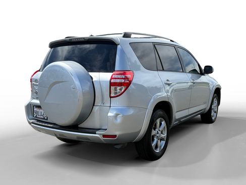 Used 2010 Toyota RAV4 Limited FWD image 5