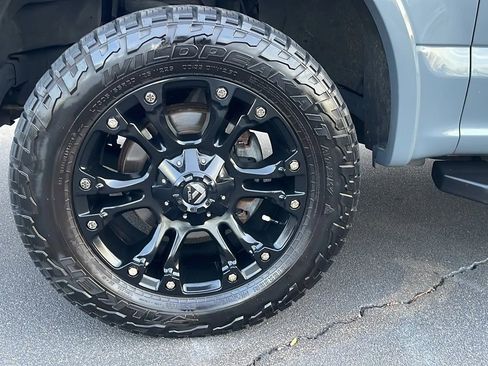 Used 2019 Ford F150 Lariat image 10