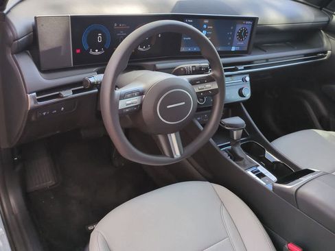 Used 2025 Hyundai Santa Cruz SEL image 10