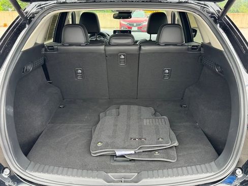 Used 2025 MAZDA CX-5 AWD 2.5 S w/ Preferred Package image 12