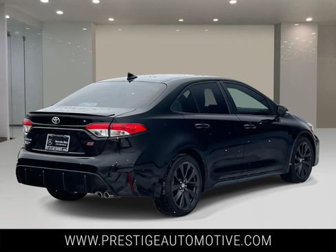 Used 2024 Toyota Corolla SE image 5
