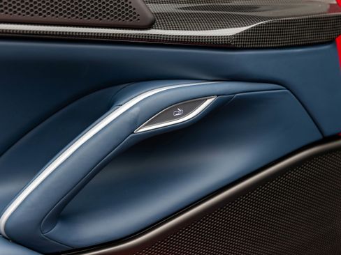 Used 2026 Ferrari Purosangue AWD/4WD image 13