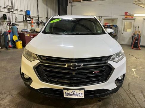 Used 2019 Chevrolet Traverse RS FWD image 9