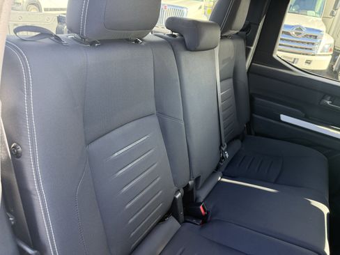 Used 2024 Toyota Tacoma TRD Off-Road image 18