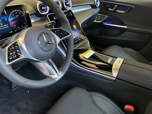 New 2025 Mercedes-Benz C 300 4MATIC Sedan image 10