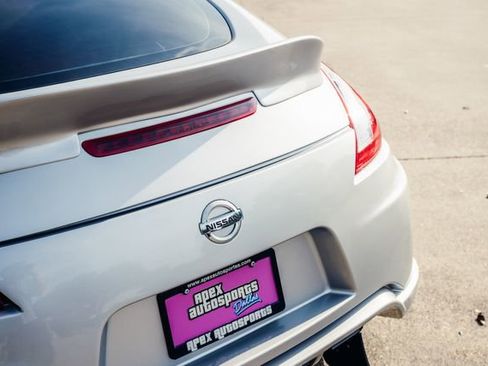 Used 2009 Nissan 370Z Coupe image 21