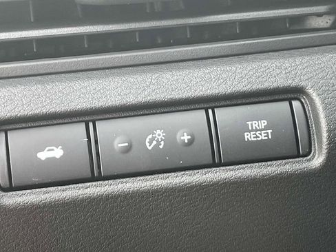 New 2025 Nissan Altima 2.5 SV image 19