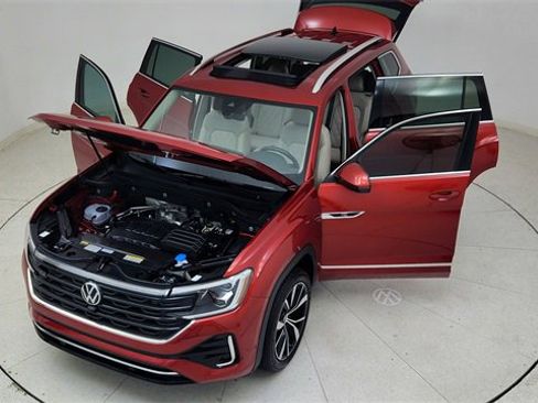 Used 2025 Volkswagen Atlas SEL Premium R-Line image 91