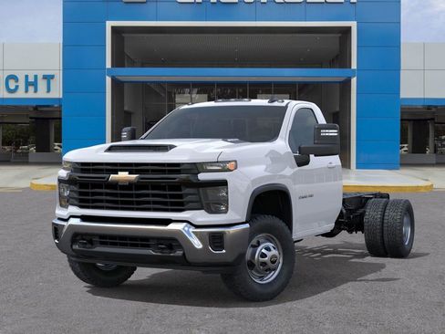 New 2026 Chevrolet Silverado 3500 W/T w/ WT Convenience Package image 6