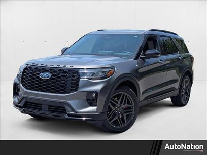 New 2025 Ford Explorer ST-Line w/ Premium Package