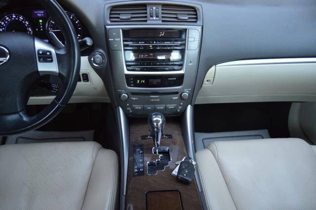 Used 2011 Lexus IS 250 AWD w/ Premium Pkg Value Edition image 20