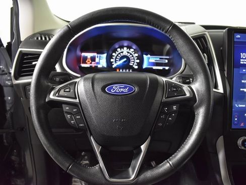 Used 2021 Ford Edge SEL image 14
