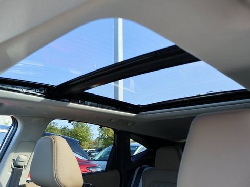 New 2026 Nissan Murano Platinum image 9