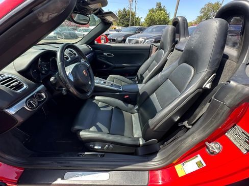 Used 2016 Porsche Boxster RWD image 18