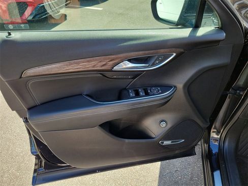 Certified 2023 Buick Envision Avenir image 23