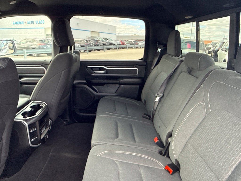 Used 2021 RAM 1500 Big Horn AWD/4WD image 28