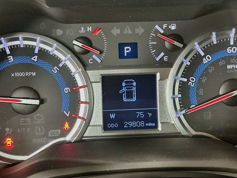 Used 2015 Toyota 4Runner Limited RWD image 18
