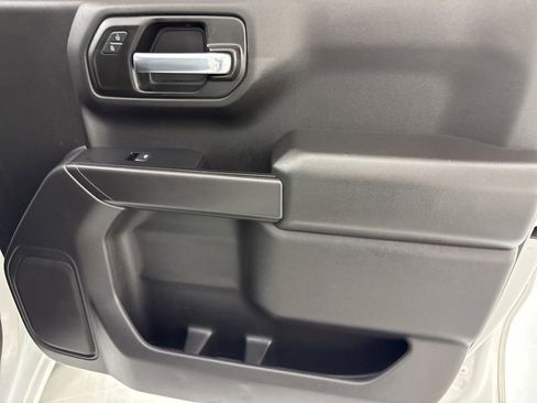 Used 2021 Chevrolet Silverado 1500 Custom w/ Custom Max Trailering Package image 40