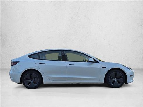 Used 2023 Tesla Model 3 Standard Range RWD image 4