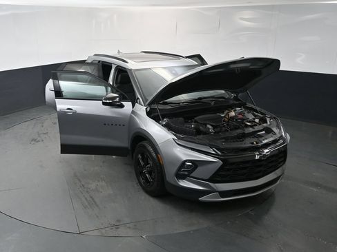 Used 2023 Chevrolet Blazer LT w/ Midnight/Sport Edition AWD/4WD image 17