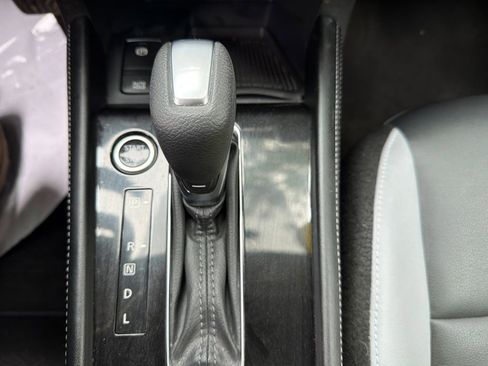 Used 2024 Nissan Kicks SR w/ SR Premium Package FWD image 26