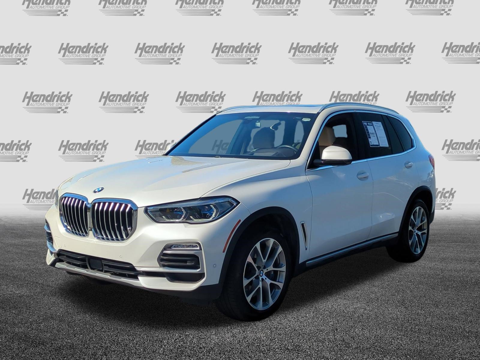 Used 2019 BMW X5 xDrive40i w/ Premium Package AWD/4WD image 5