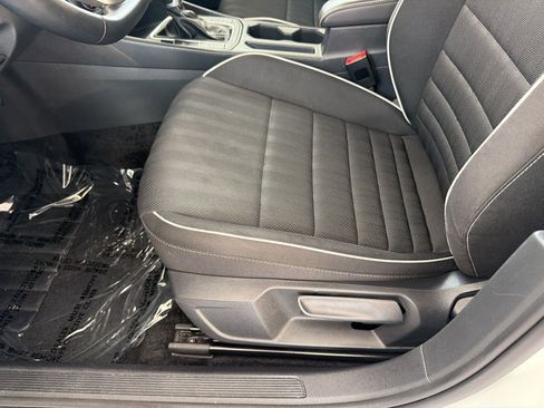 Certified 2024 Volkswagen Jetta Sport FWD image 14