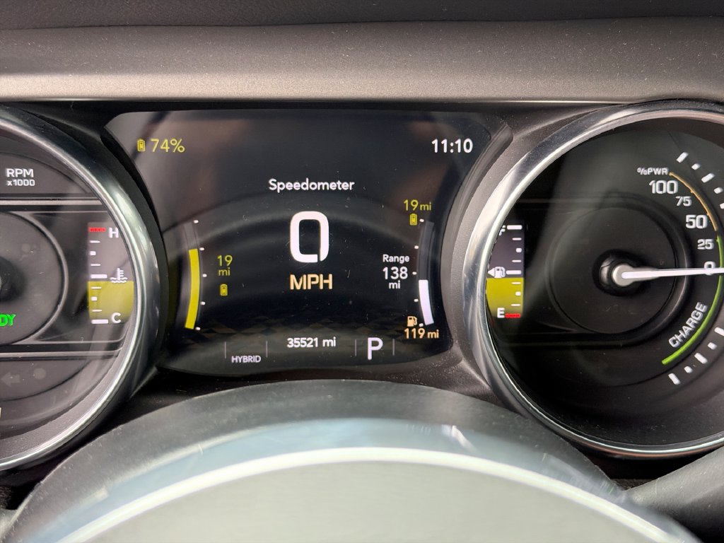 Used 2022 Jeep Wrangler Unlimited Rubicon 4xe AWD/4WD image 10