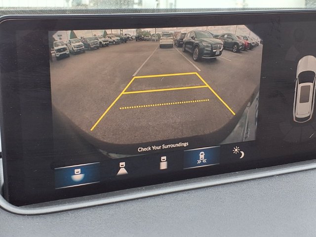 Used 2024 Acura MDX w/ Technology Package FWD image 12